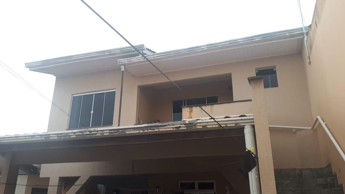 03 CASAS/01 SOBRADO  - IDEAL PARA INVESTIDOR