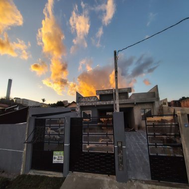 Casa 3 quartos para Venda no bairro Tindiquera em Araucária