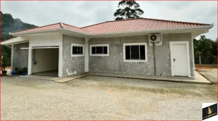 20.000M2/02 CASAS ALVENARIA/OTIMA LOCALIZAÇÃO/ACEITA PERMUTA URBANO SÃO JOSE OU BIGUAÇU