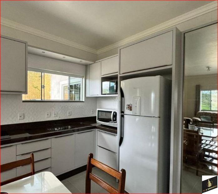 20.000M2/02 CASAS ALVENARIA/OTIMA LOCALIZAÇÃO/ACEITA PERMUTA URBANO SÃO JOSE OU BIGUAÇU