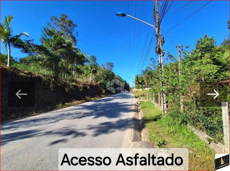 20.000M2/02 CASAS ALVENARIA/OTIMA LOCALIZAÇÃO/ACEITA PERMUTA URBANO SÃO JOSE OU BIGUAÇU