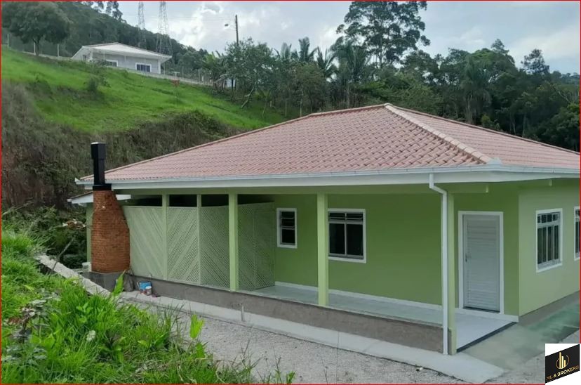 20.000M2/02 CASAS ALVENARIA/OTIMA LOCALIZAÇÃO/ACEITA PERMUTA URBANO SÃO JOSE OU BIGUAÇU