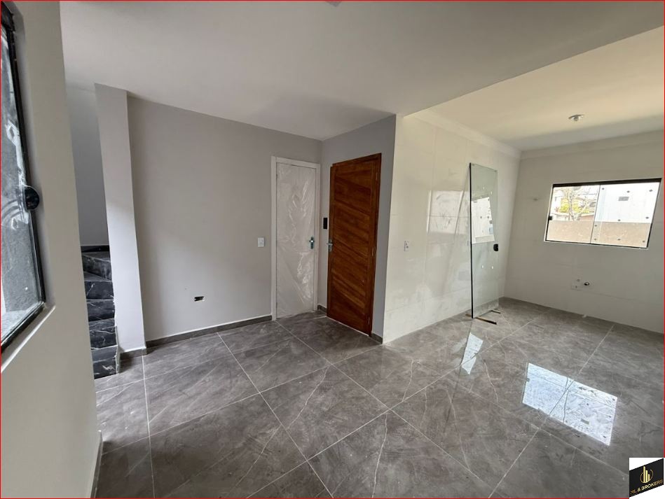 SOBRADO 02 QUARTOS/DOCUMENTAÇÃO GRATUITA/UNIDADE 06/OTIMA LOCALIZAÇÃO