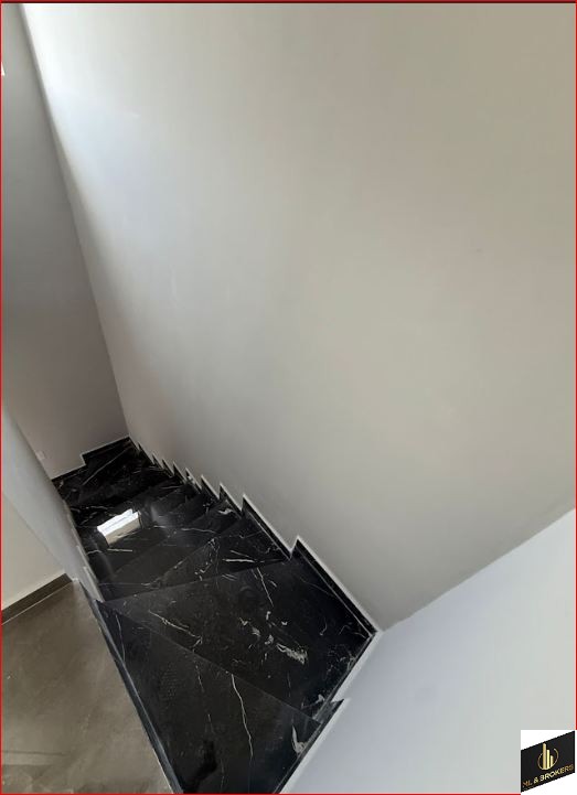 SOBRADO 02 QUARTOS/DOCUMENTAÇÃO GRATUITA/UNIDADE 06/OTIMA LOCALIZAÇÃO