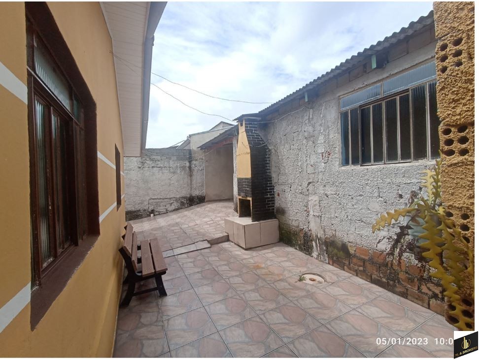 03 QUARTOS/OTIMA LOCALIZAÇÃO/PERTO MERCADO, ESCOLA, UPA