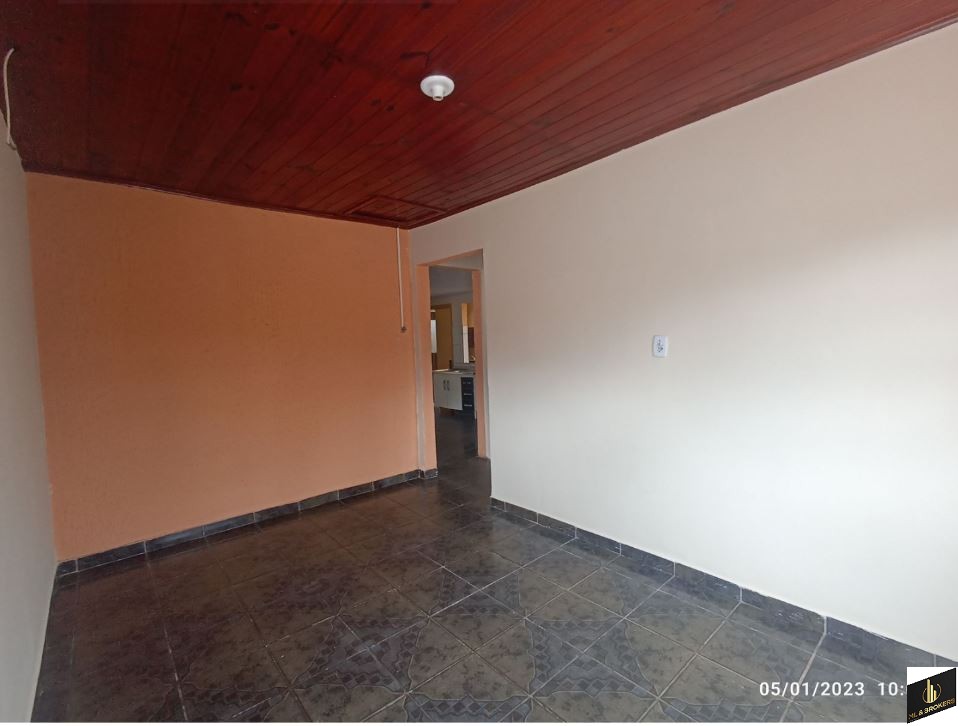 03 QUARTOS/OTIMA LOCALIZAÇÃO/PERTO MERCADO, ESCOLA, UPA