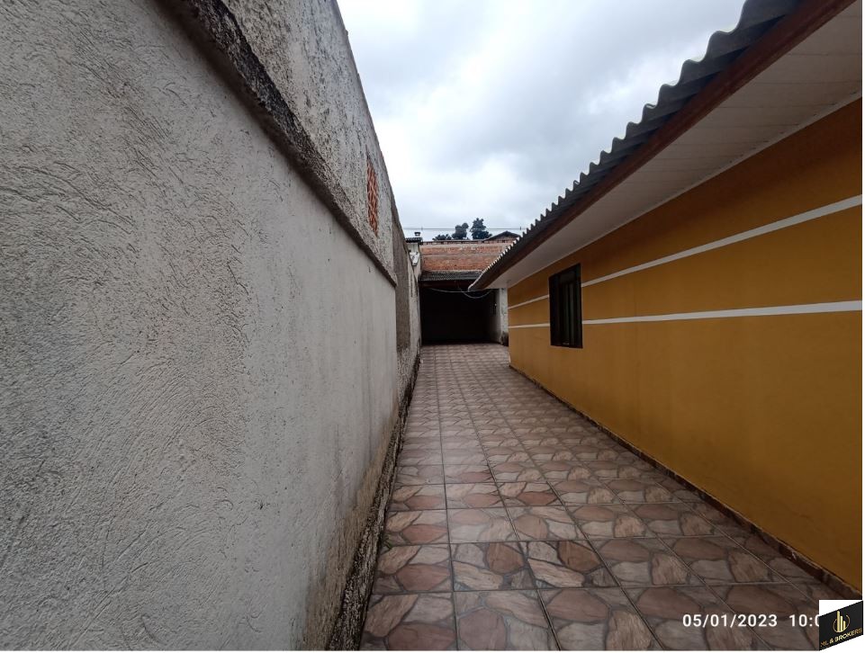 03 QUARTOS/OTIMA LOCALIZAÇÃO/PERTO MERCADO, ESCOLA, UPA