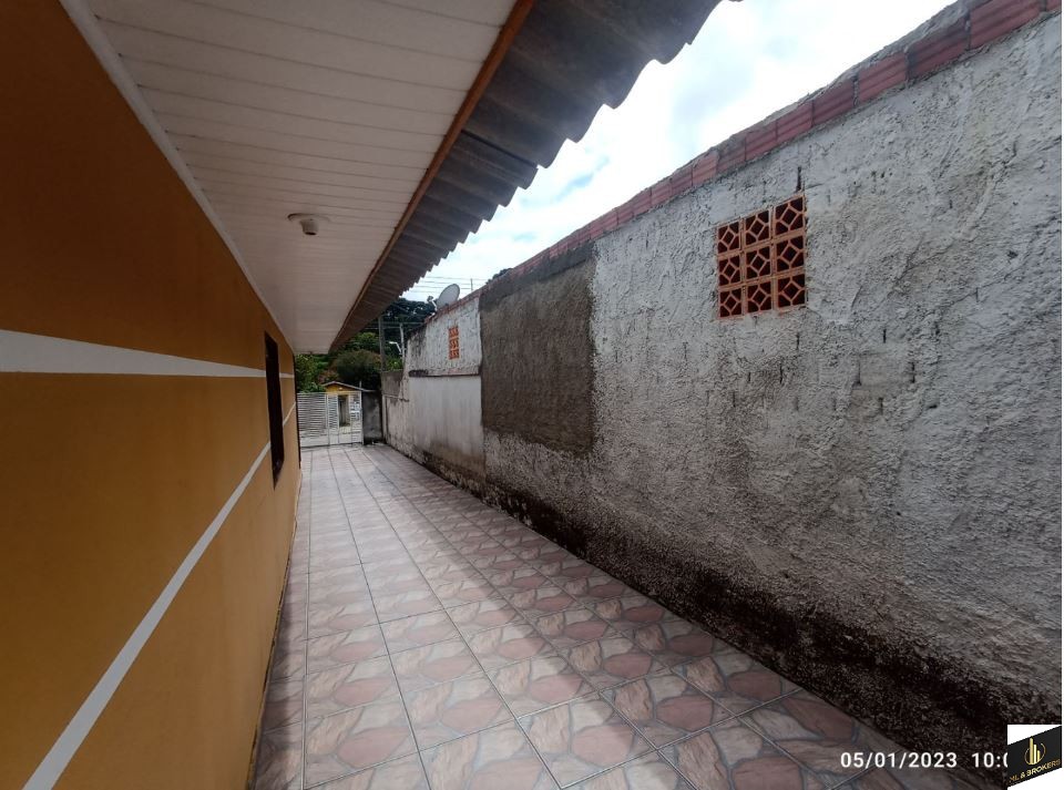 03 QUARTOS/OTIMA LOCALIZAÇÃO/PERTO MERCADO, ESCOLA, UPA