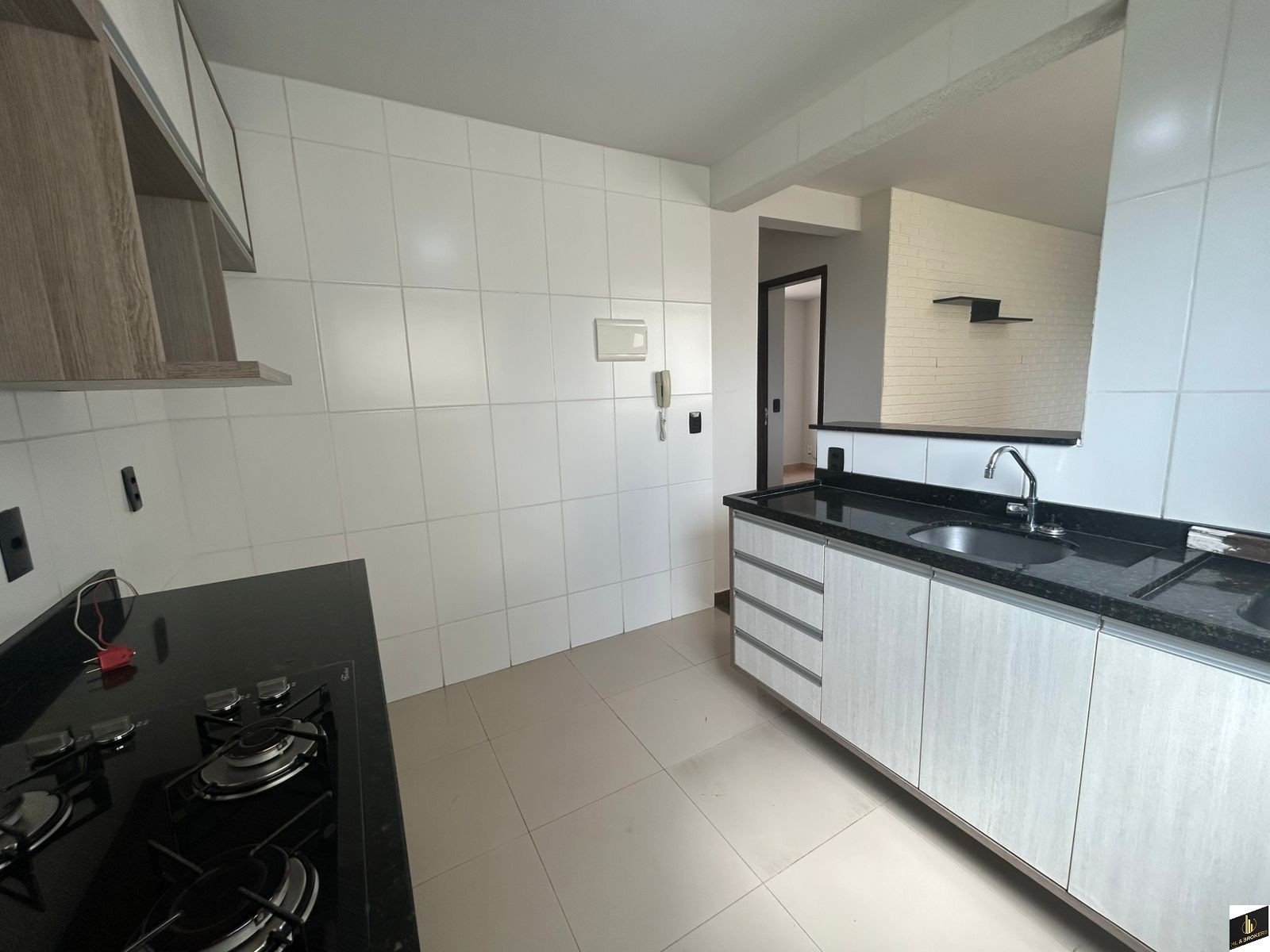 Apartamento localizado no centro de Araucária 